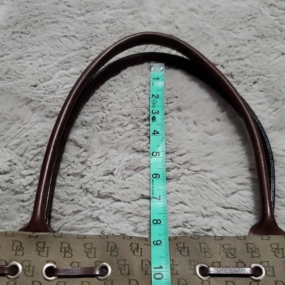 DOONEY & BOURKE monogram tassel tote bag